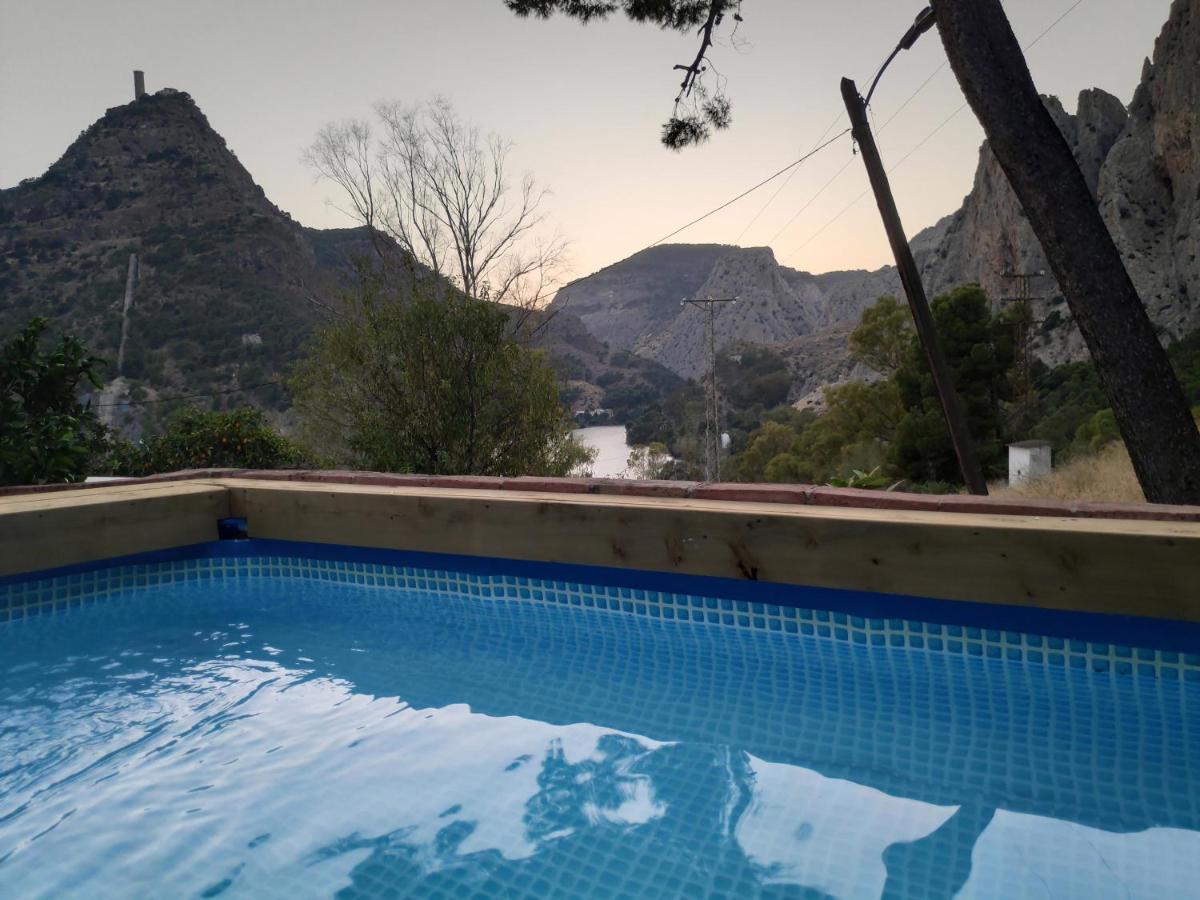 Refugio De El Chorro Exterior foto