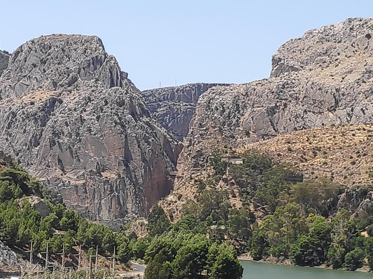 Refugio De El Chorro Exterior foto